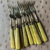 10 fourchettes anciennes dorées pour entremet, fromage