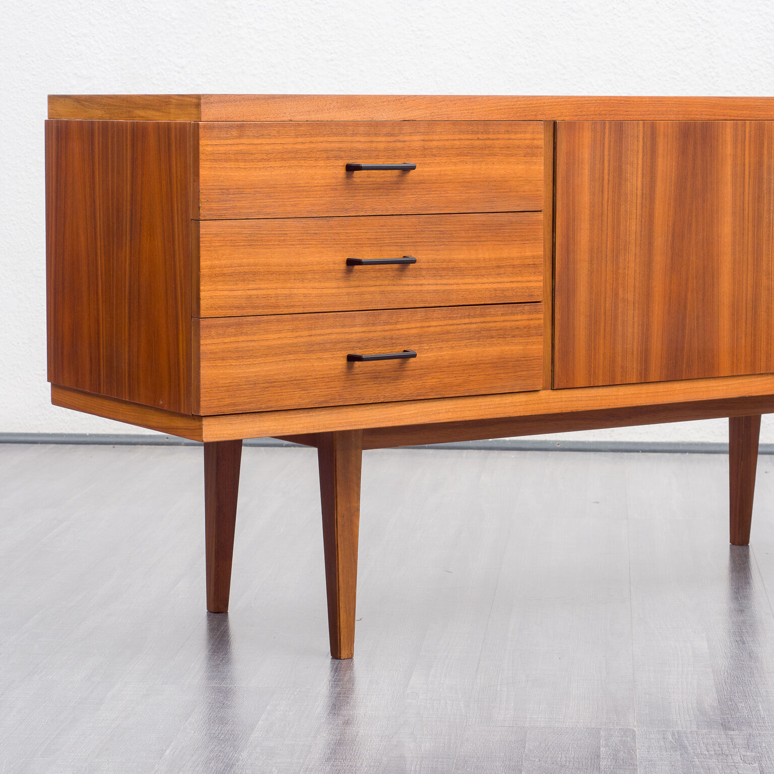 Vintage 60s enfilade. walnut, 141cm