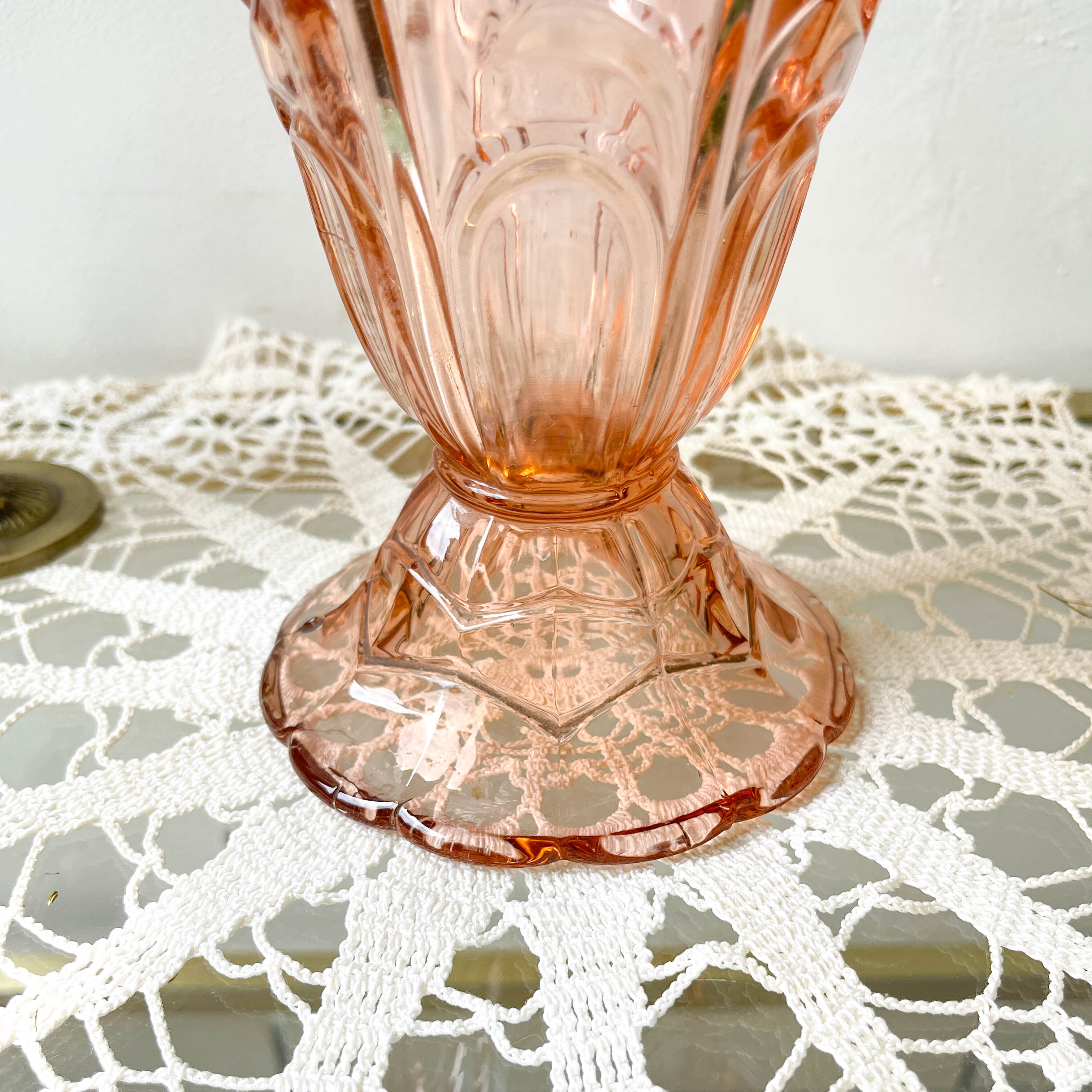 Vintage Art Deco style pink glass vase