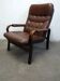 Fauteuil en cuir du milieu du siècle