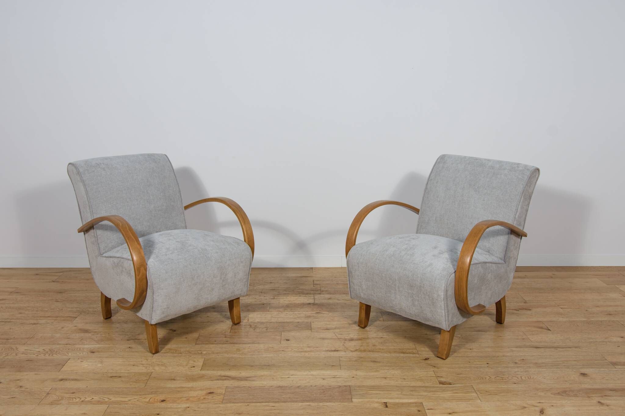Model 410 armchairs by Jindřich Halabala for Up Závody, 1930s, set of 2