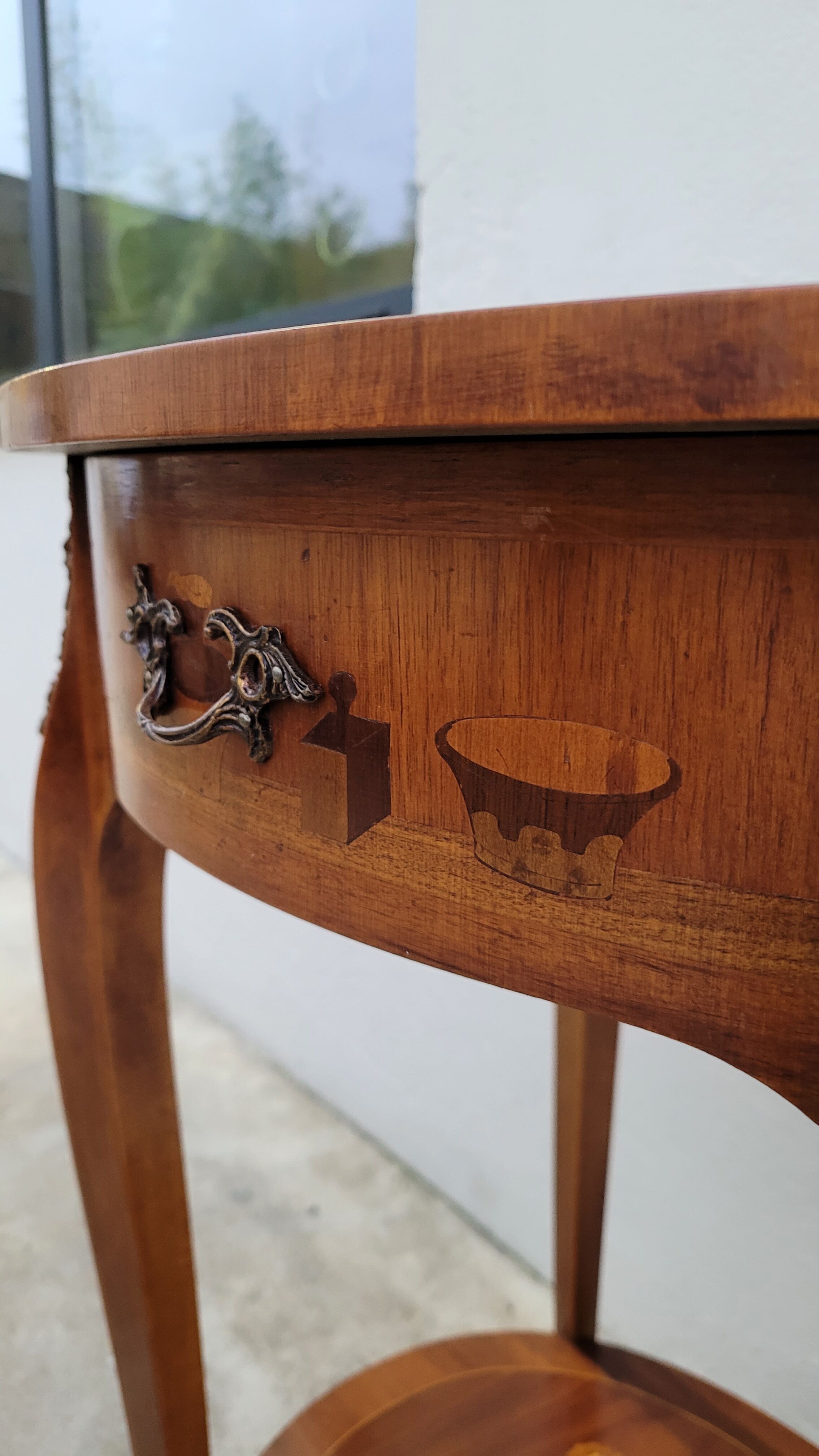 Louis xv style marquetry table Chinese scene