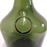 Bouteille en verre soufflé ancienne
