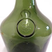 Bouteille en verre soufflé ancienne