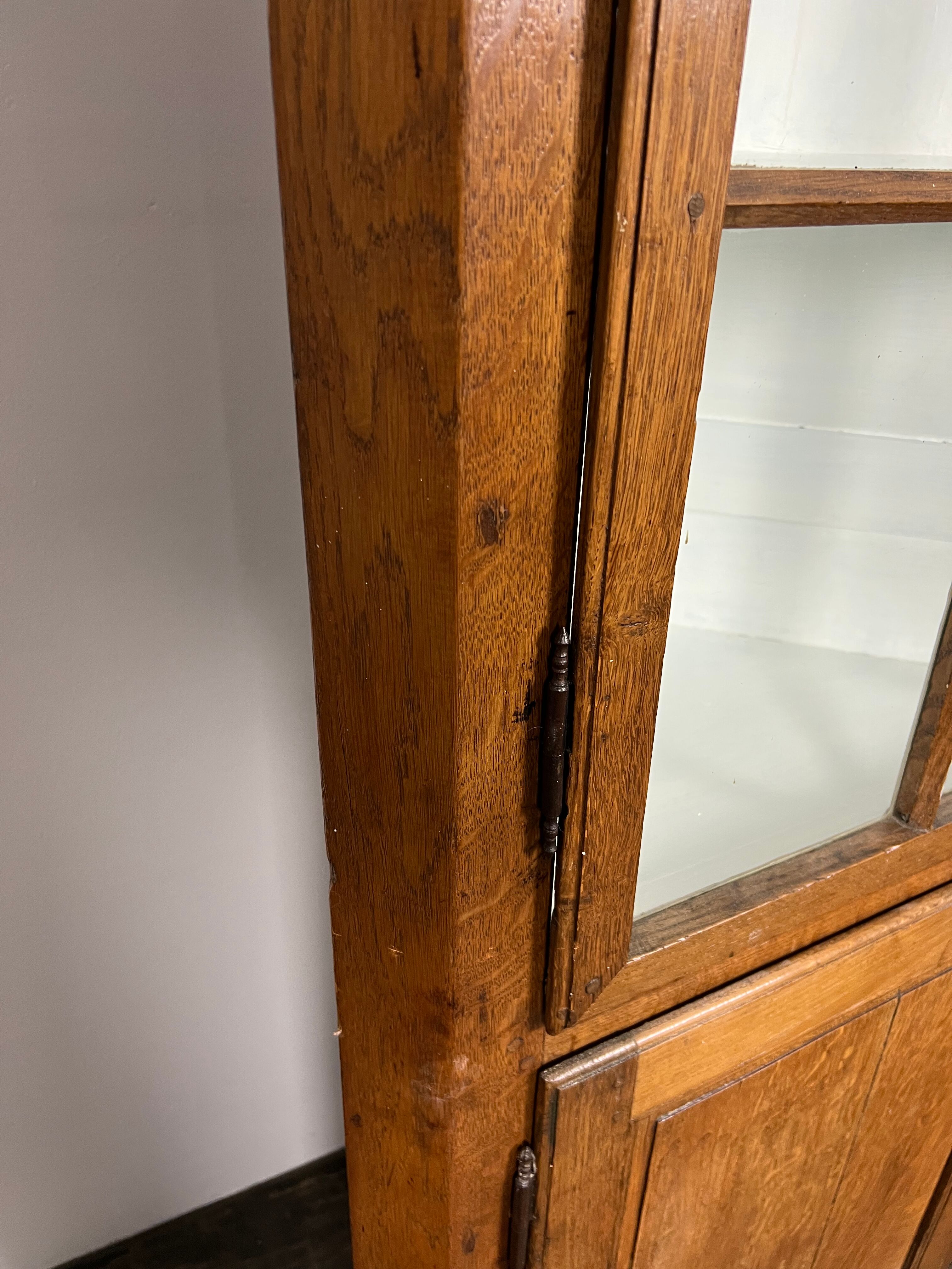 Corner cabinets oak