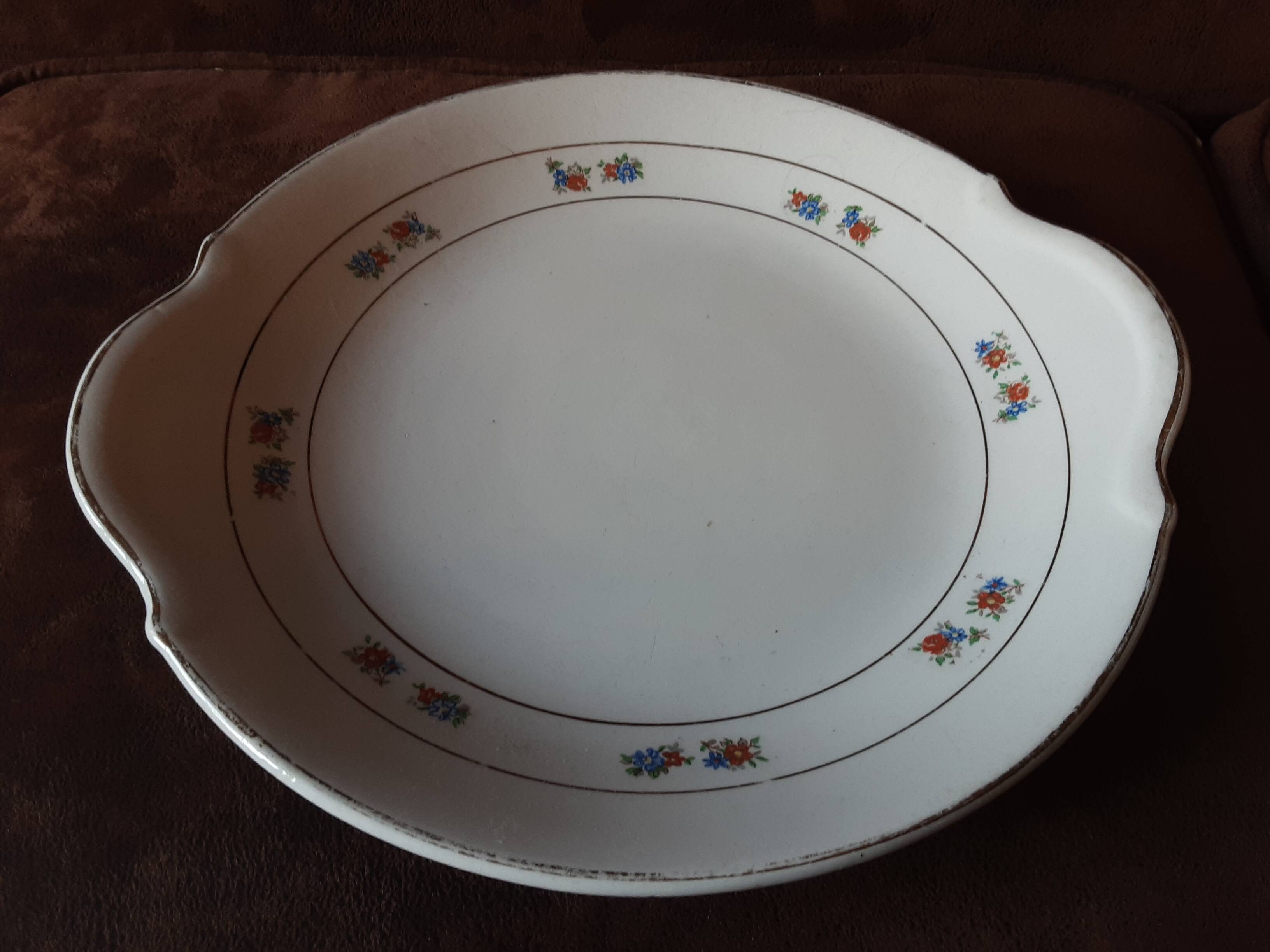 Round semi-hollow dish Porcelain