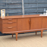 Enfilade by Jentique, "wave" handles * 183 cm