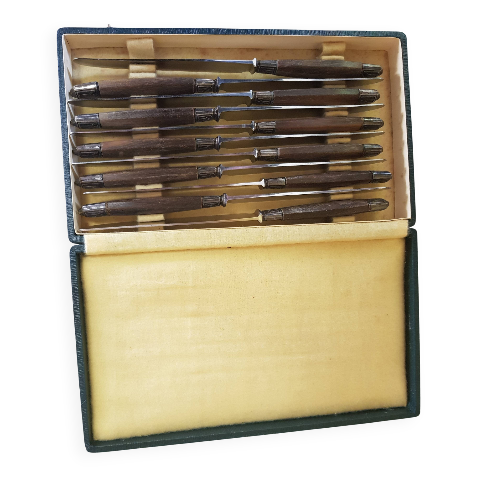 Set of 10 Art Deco knives in a case