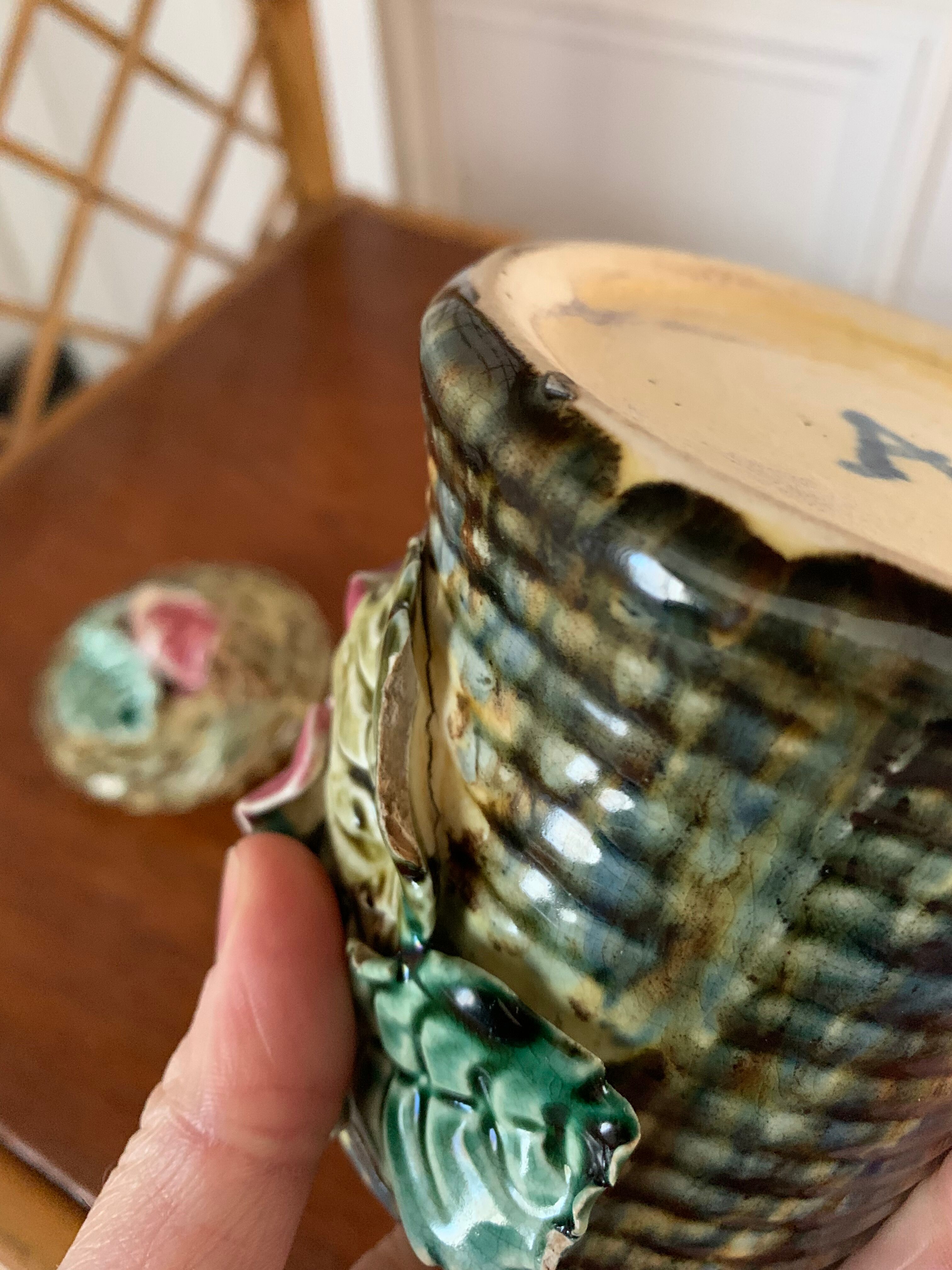 Pots in slurry flowers in relief