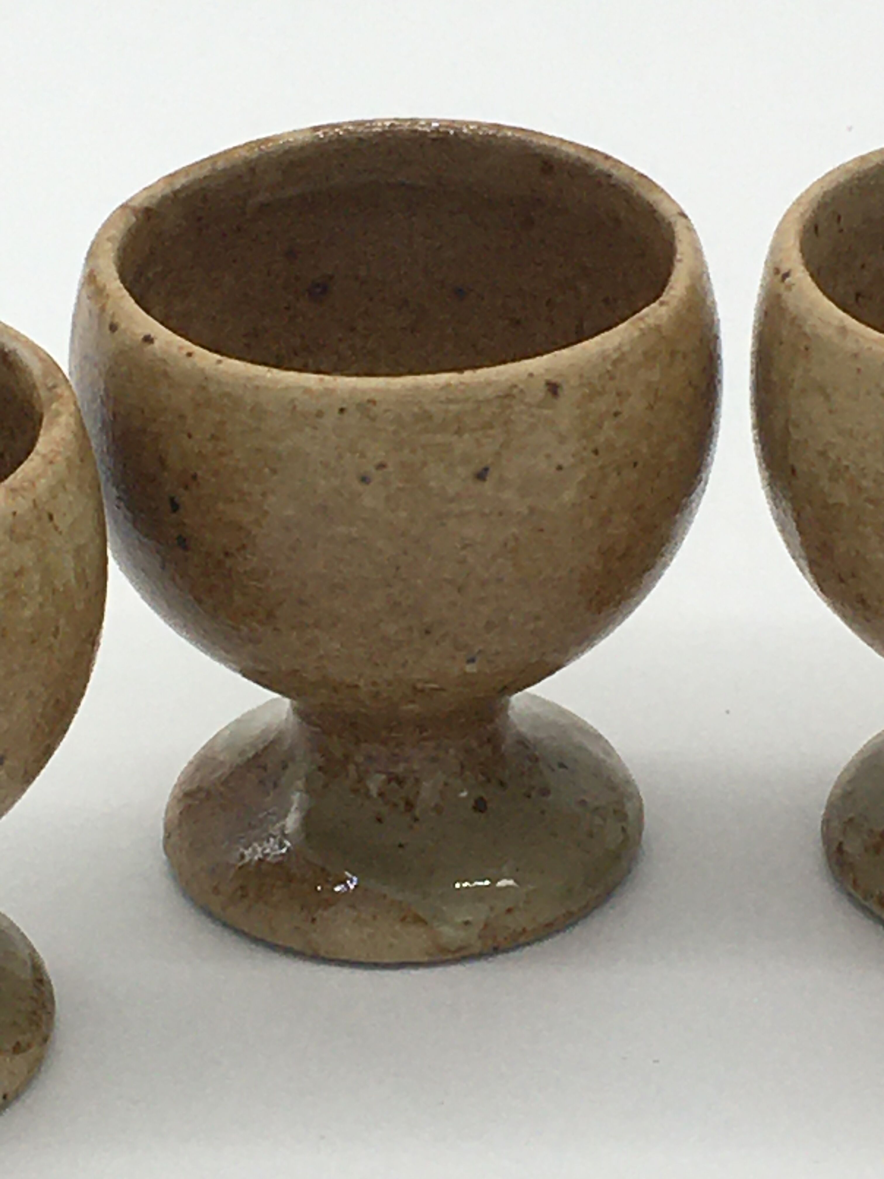 Lot de 4 coquetiers en grès