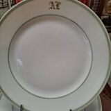 10 Pillivuyt porcelain dessert plates