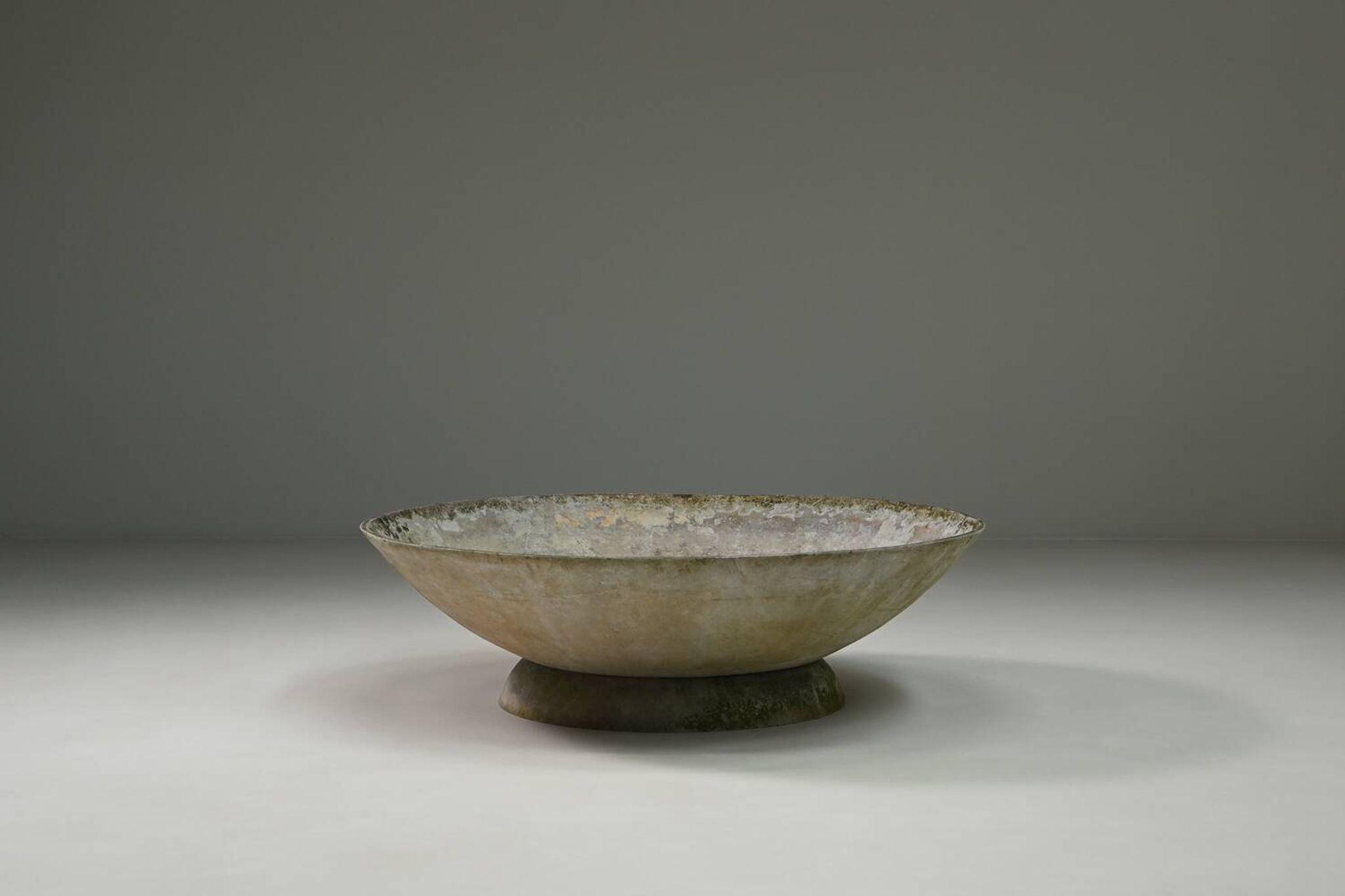 Large vintage planter by Willy Guhl for Eternit, 1950s Switzerland.