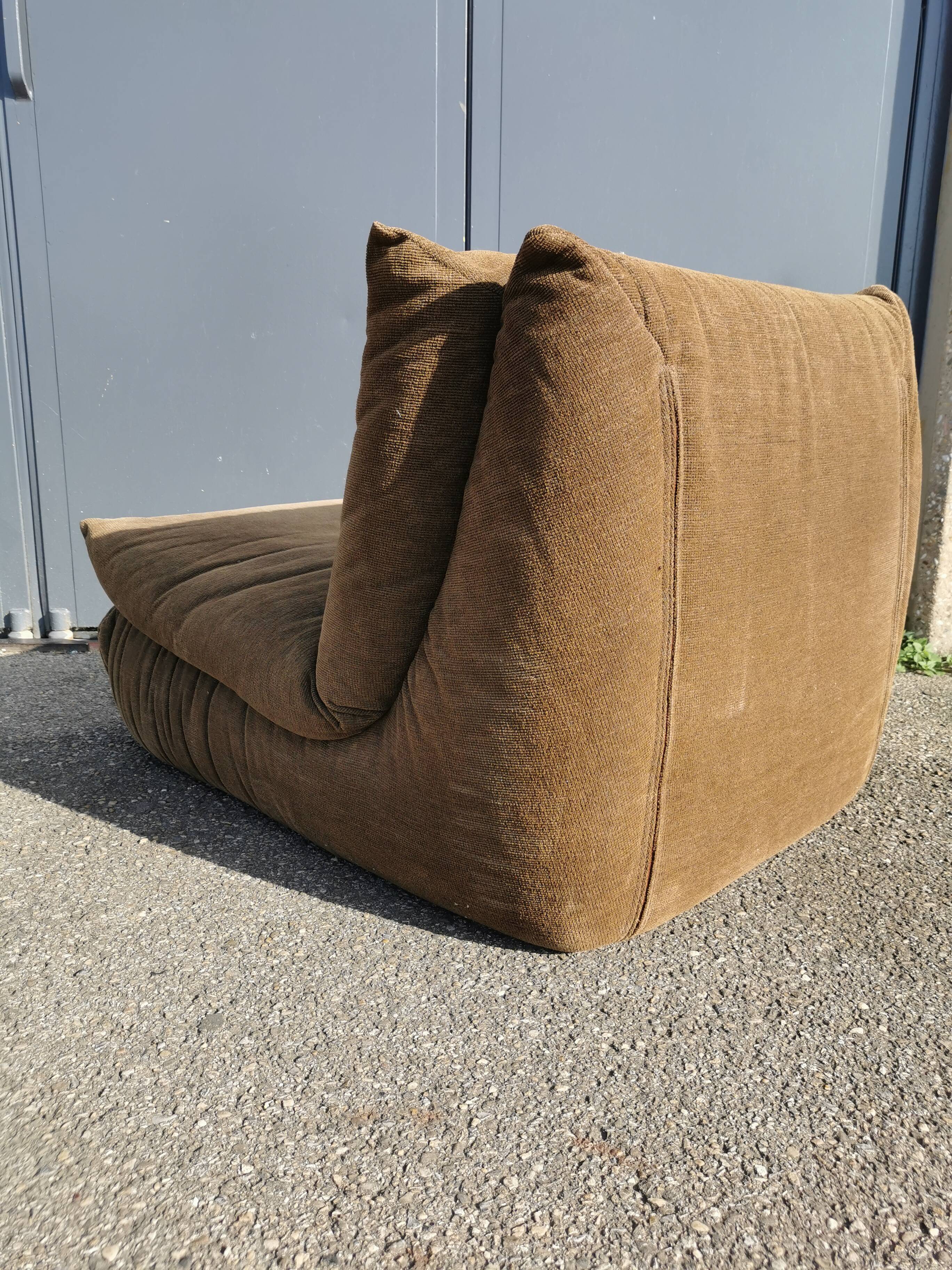 Paire de chauffeuse Cinna des années 70