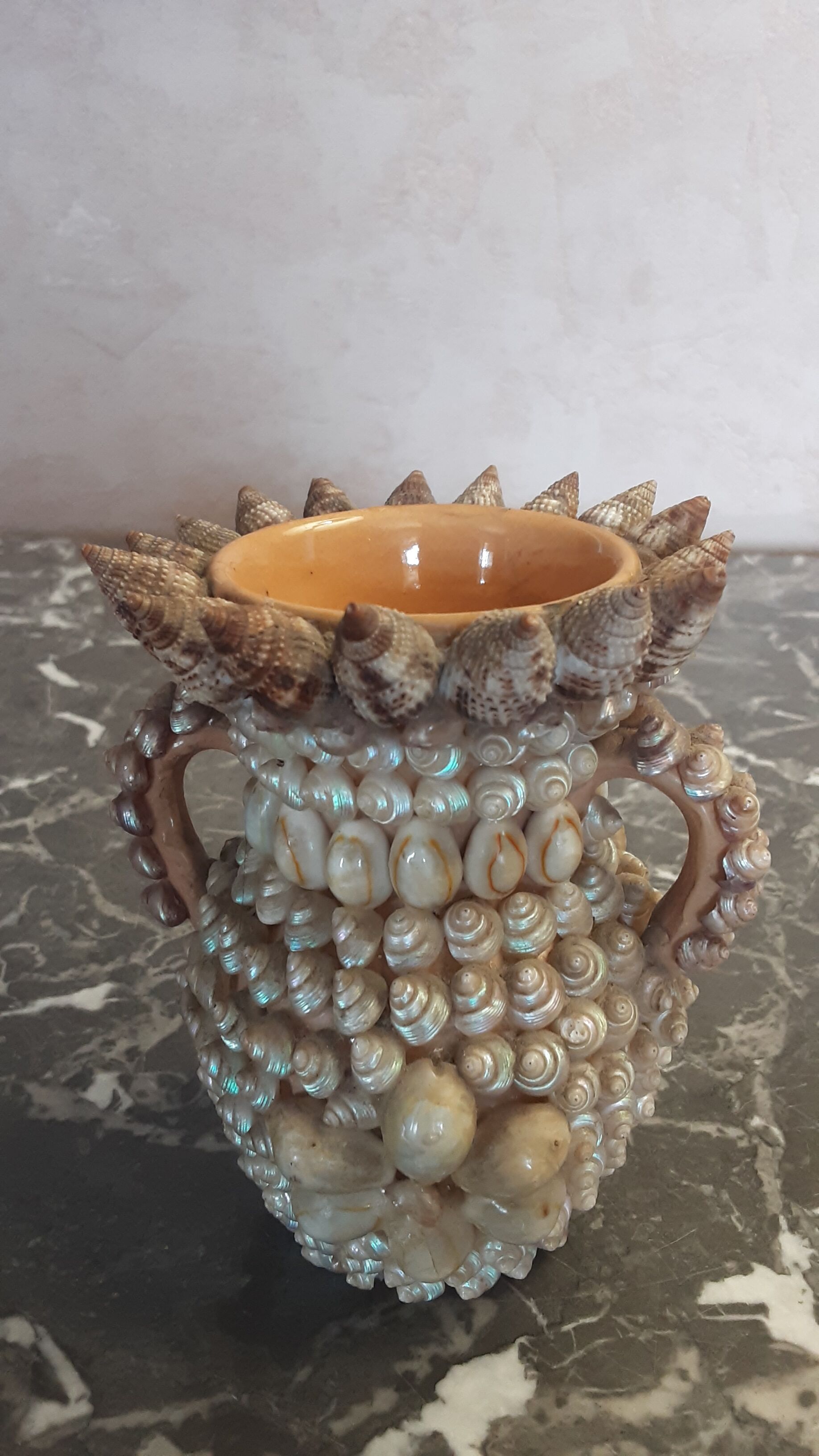 Vase terracotta shells - year 70