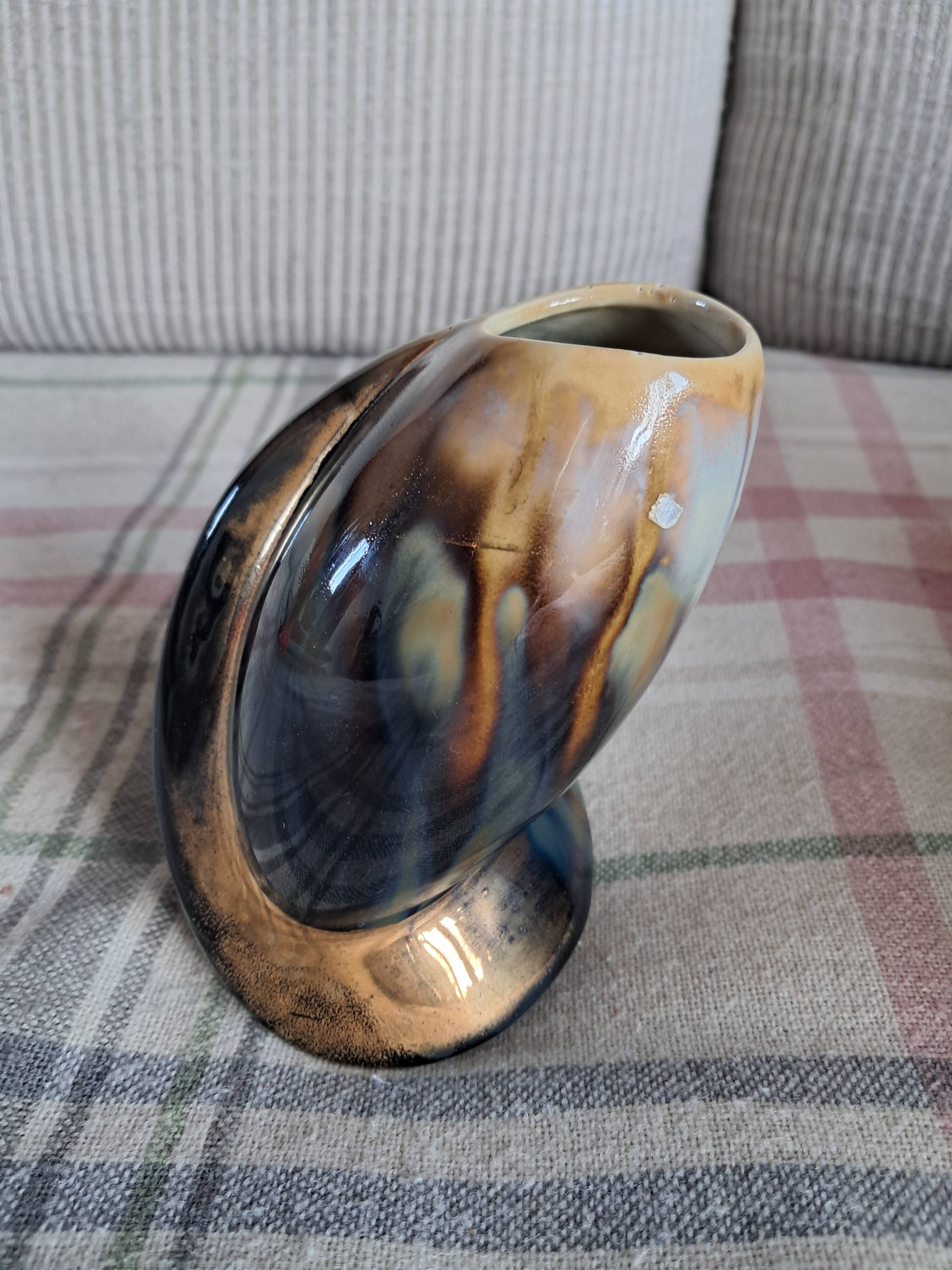 Vase vintage très original signé Vérigord