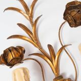 Vintage wall light in gold metal with flower and leaf decoration