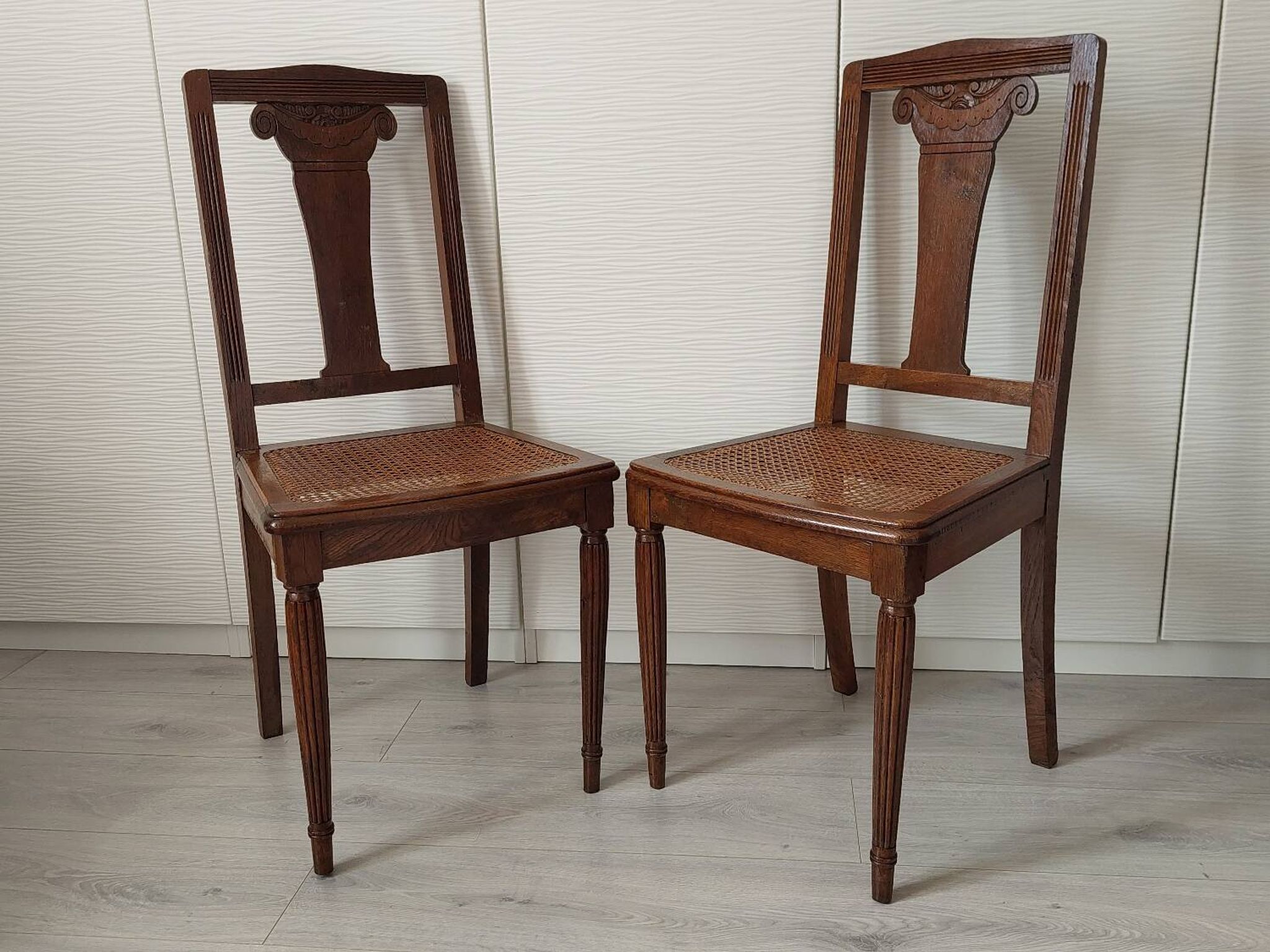 Chaises anciennes