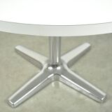 Vintage round 4-5- persons dining table by Pastoe, 1970s