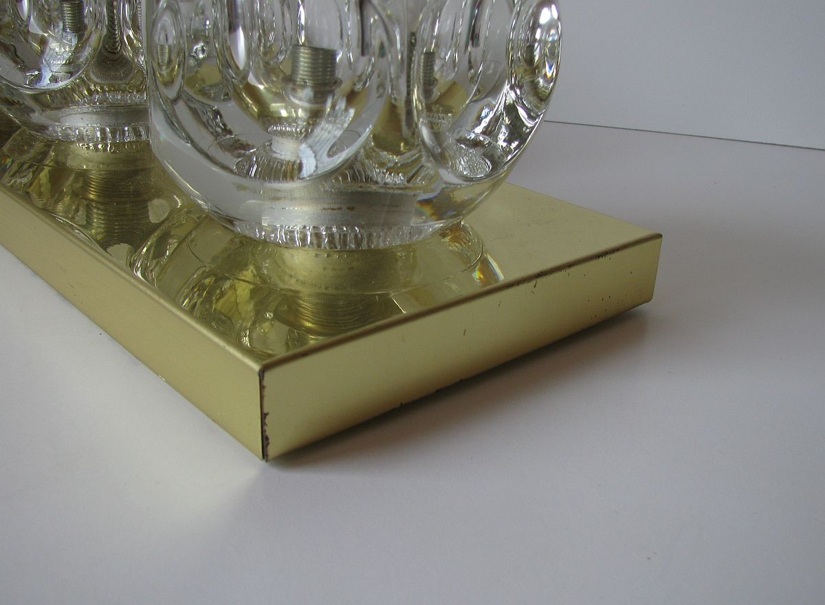 Applique en laiton et en verre de Peill et Putzler années 1970