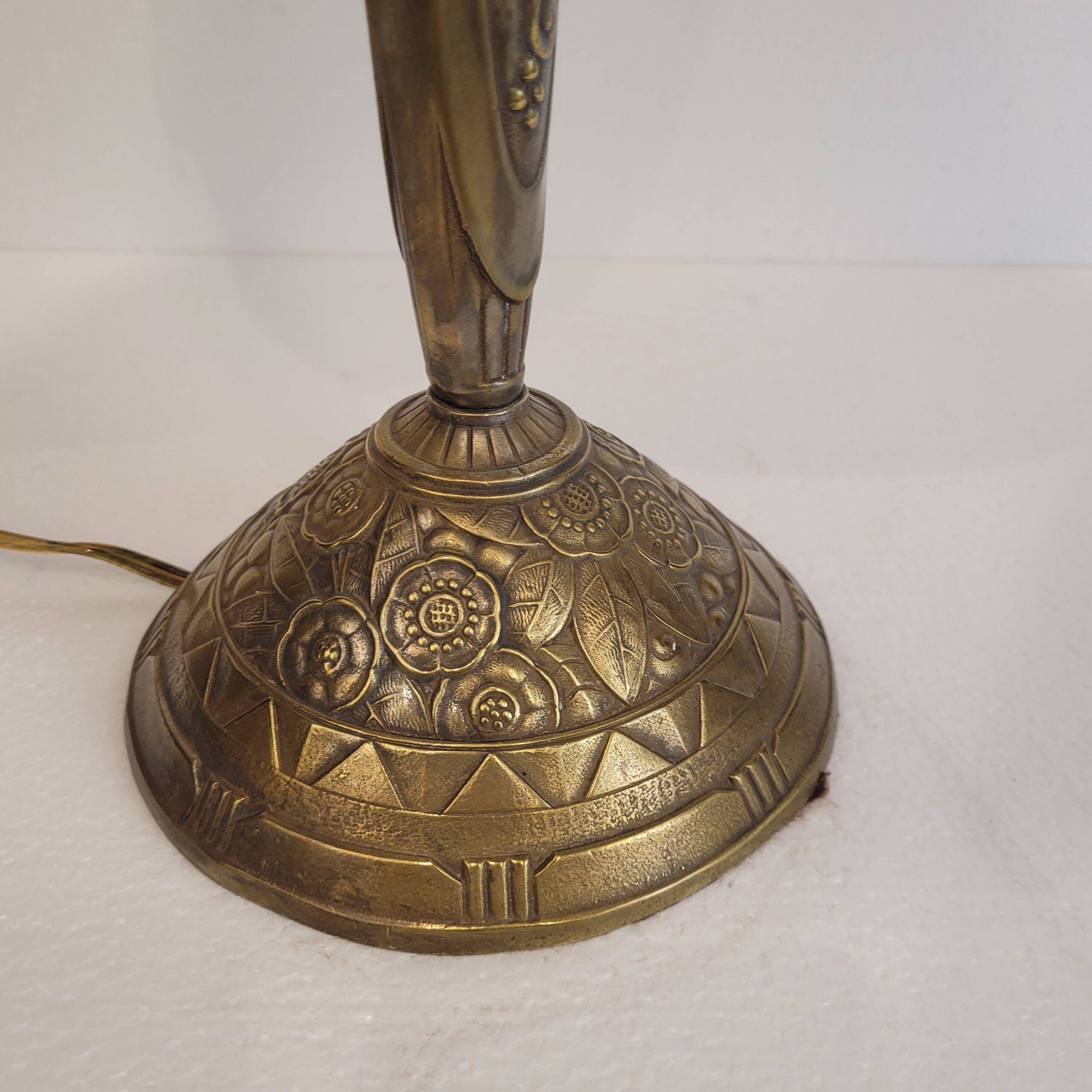 Lampe de table, bronze et verre courbé, Muller Frères, Art Déco, années 30 – Luneville, France