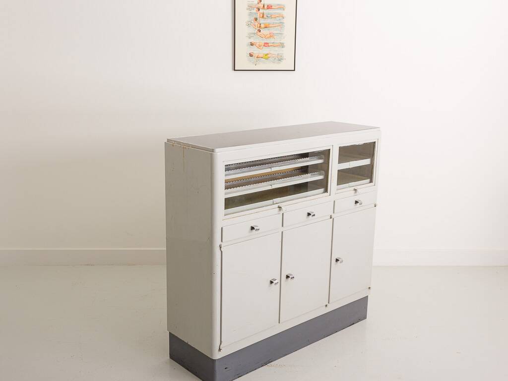 Industrial metal trade furniture equipped with display cases
