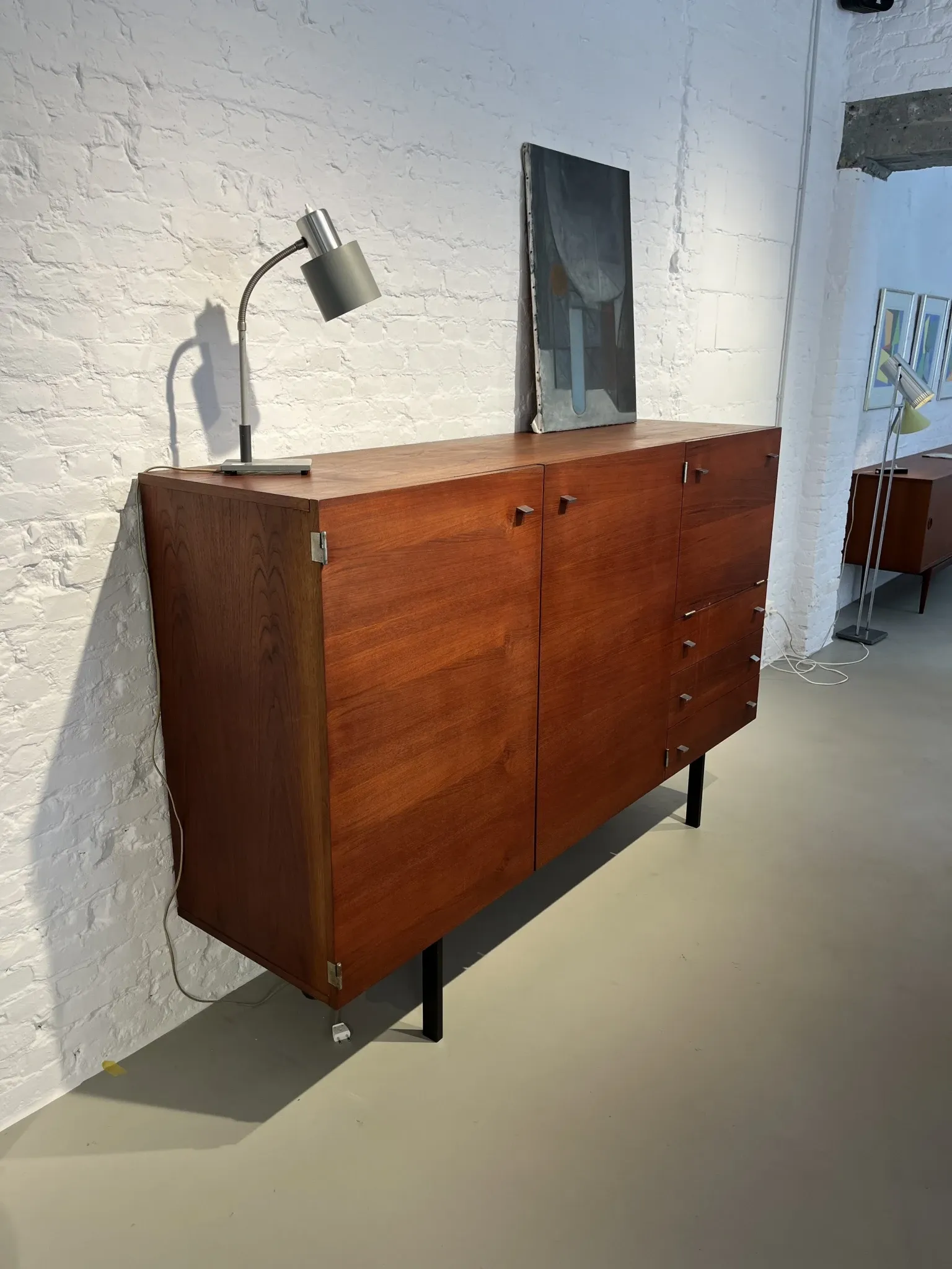 Buffet en teck par Pierre Guariche pour Meurop, 1961