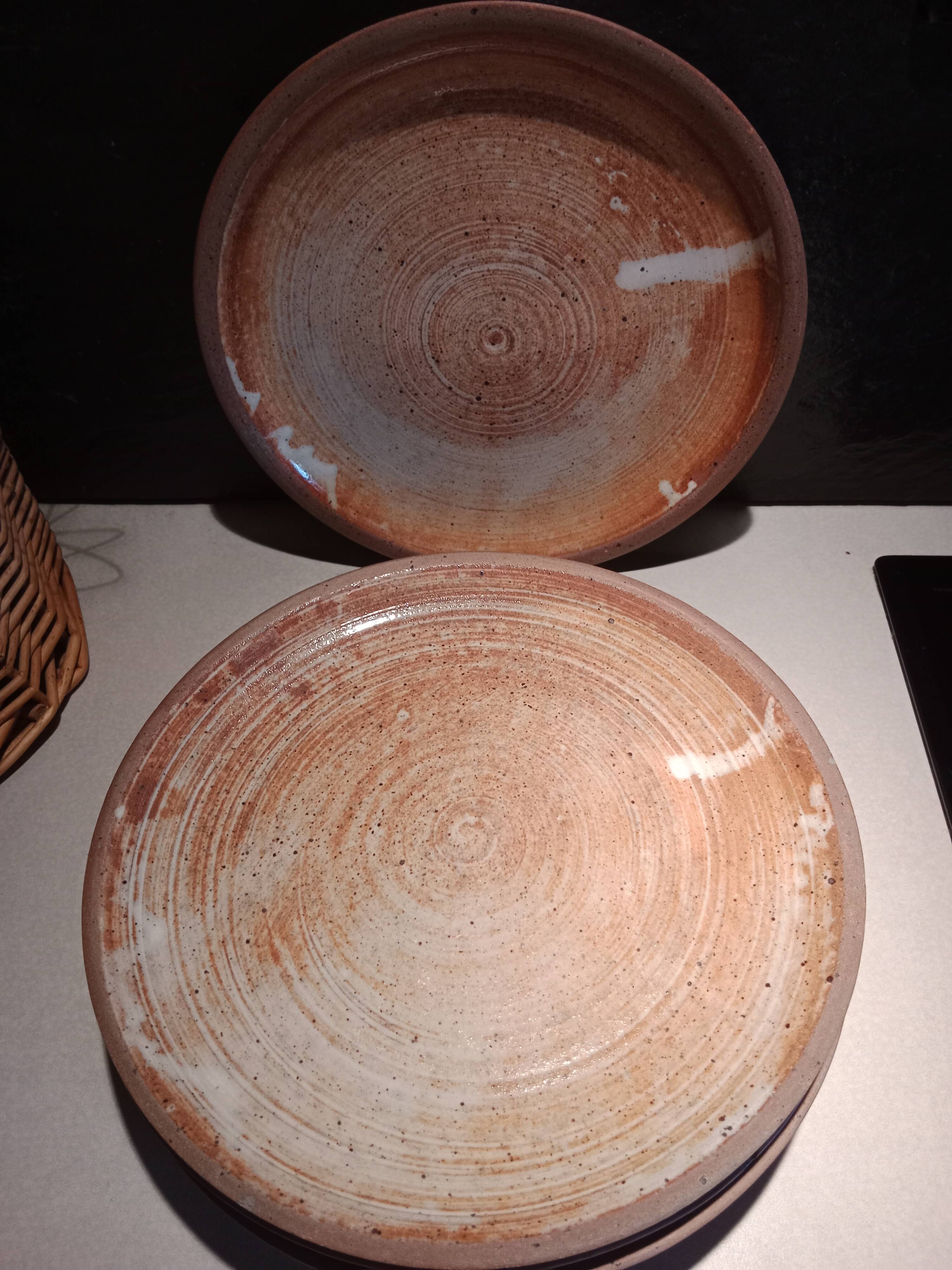 Stoneware plates