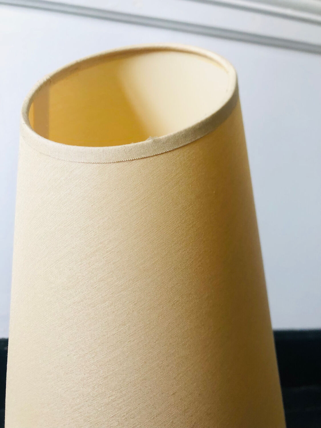 Ceramic lamp by Louis Drimmer, design