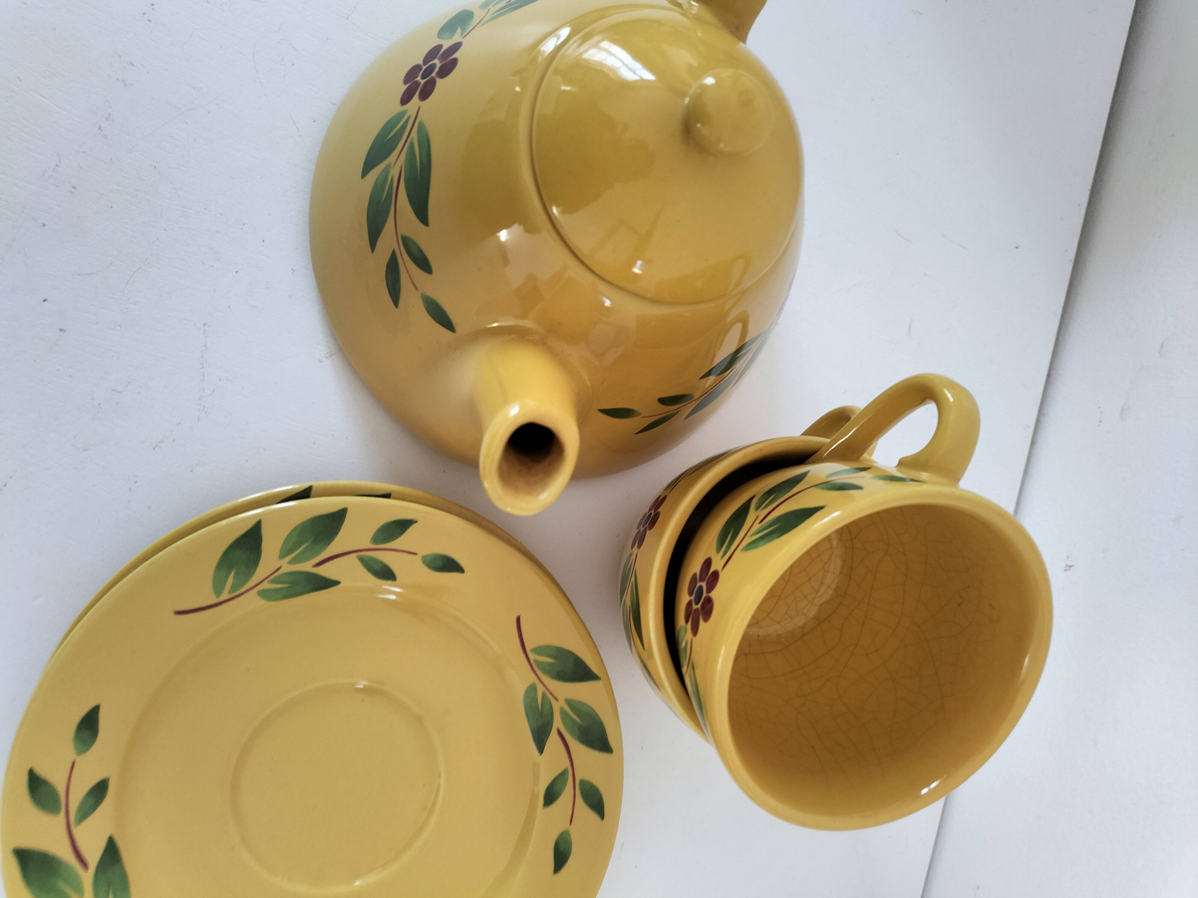 Swedish tea service Christineholm 1970s yellow