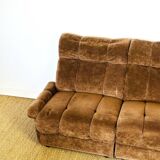 2 vintage velvet armchairs from the 1960s