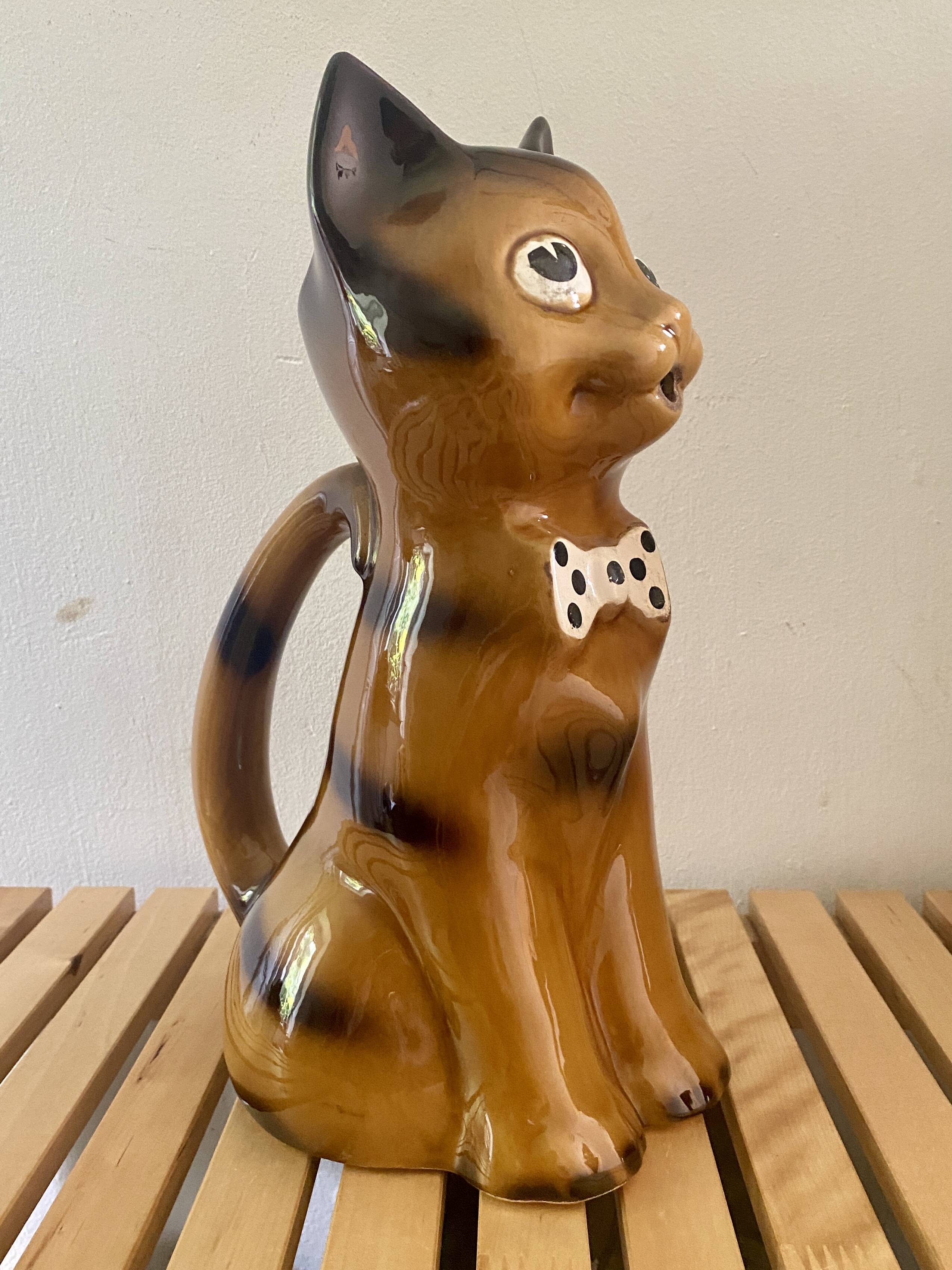 Vintage cat-shaped pitcher