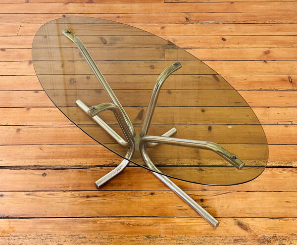 Table basse ovale design 1970 pied tulipe