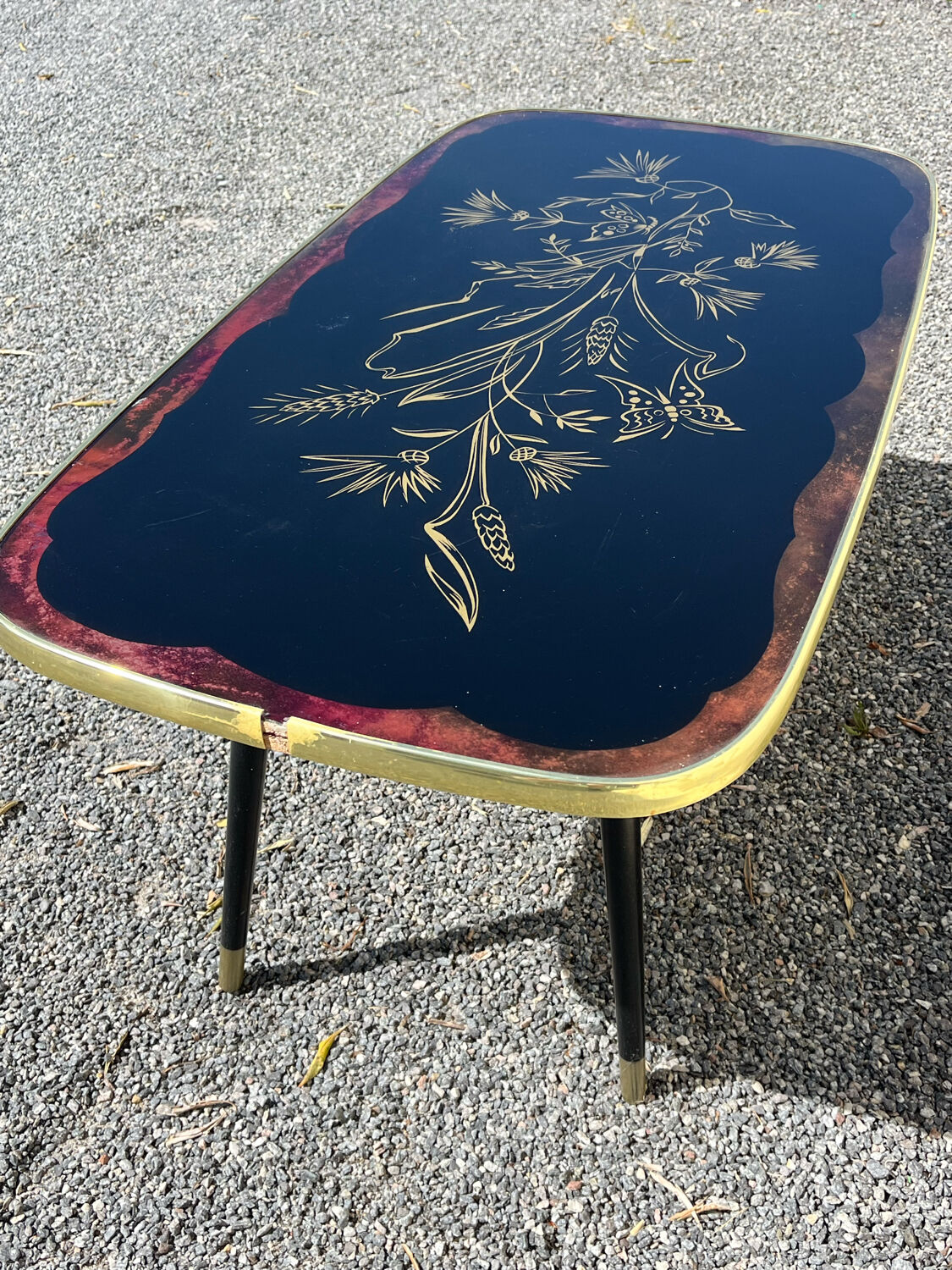 Lacquered coffee table 60s