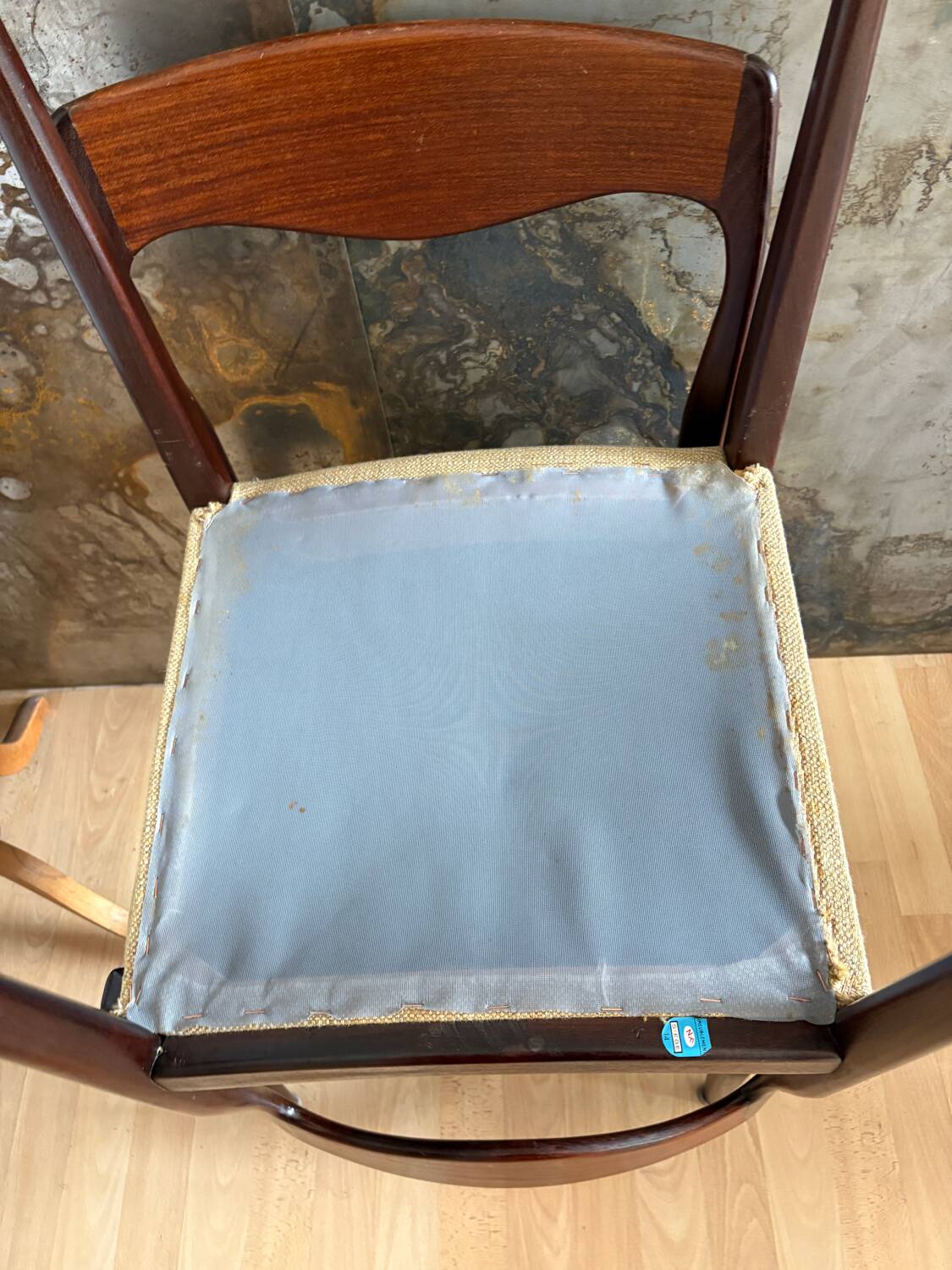6 Scandinavian chairs circa