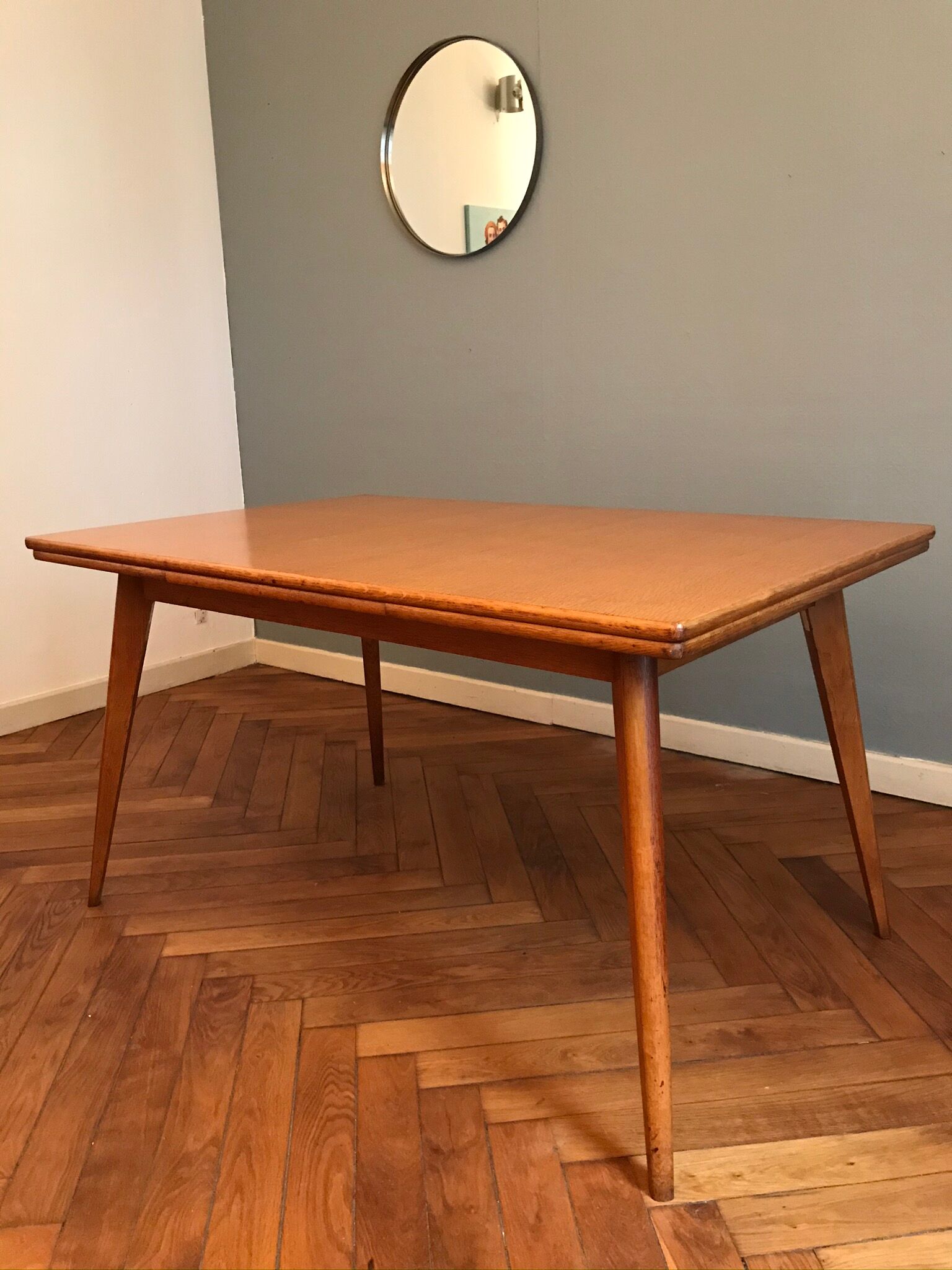 Meal table, expandable, oak