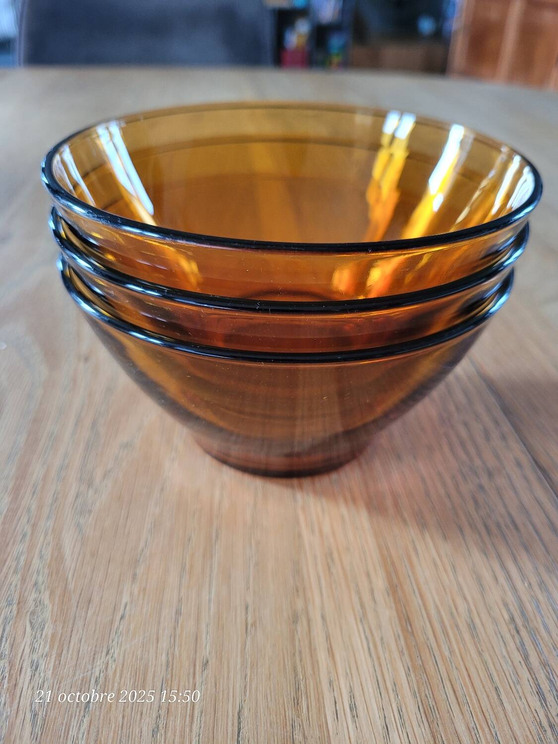 3 bols en verre ambré Duralex