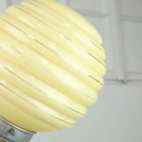 Lustre à sphère jaune Art Déco Italien