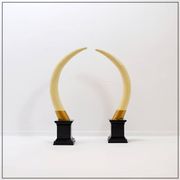 Paire de fausses défenses d'éléphant - 20ème siècle H:82cm