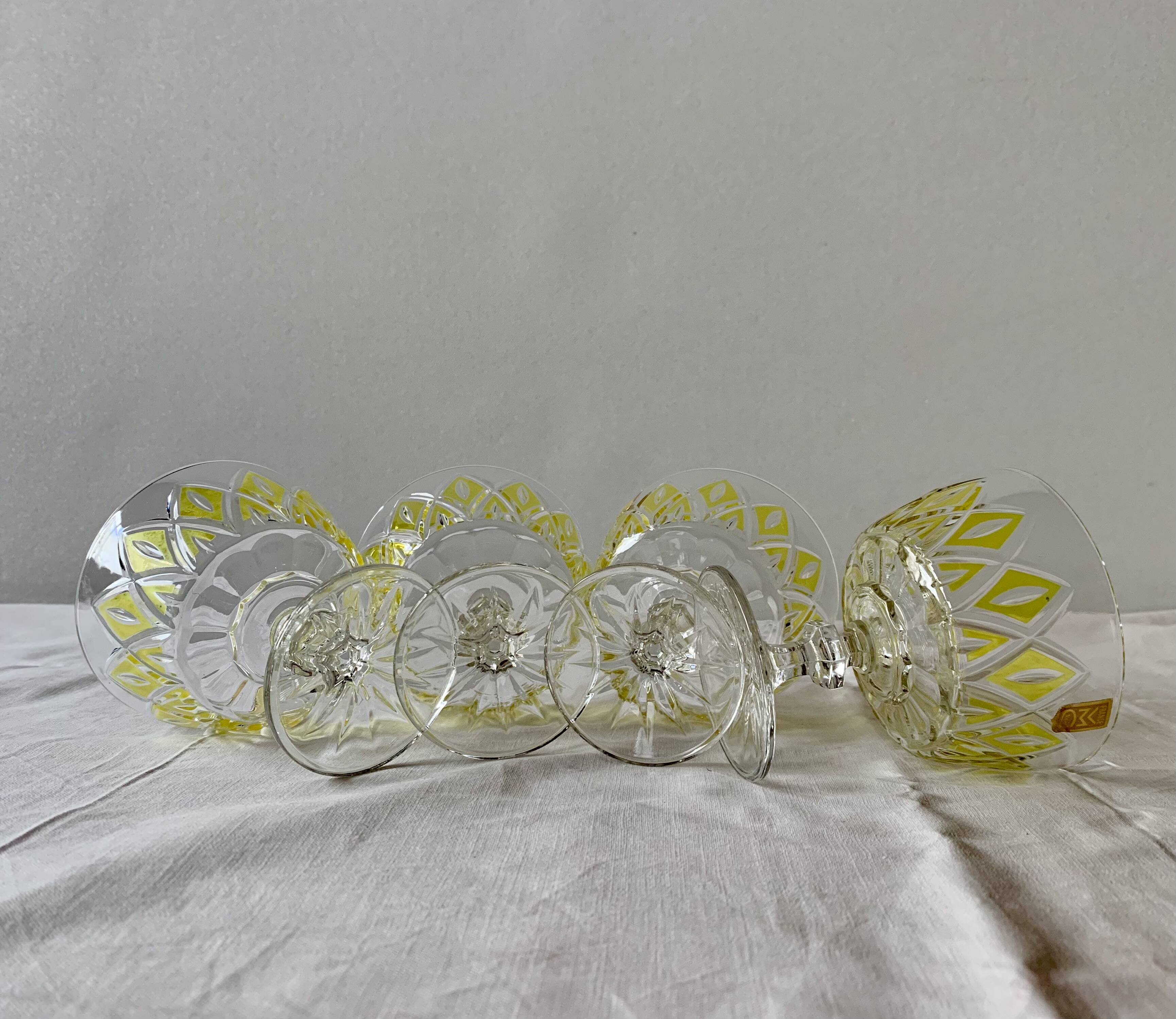 Set of 12 glasses - VMC Reims Arlequin champagne glasses - yellow decor