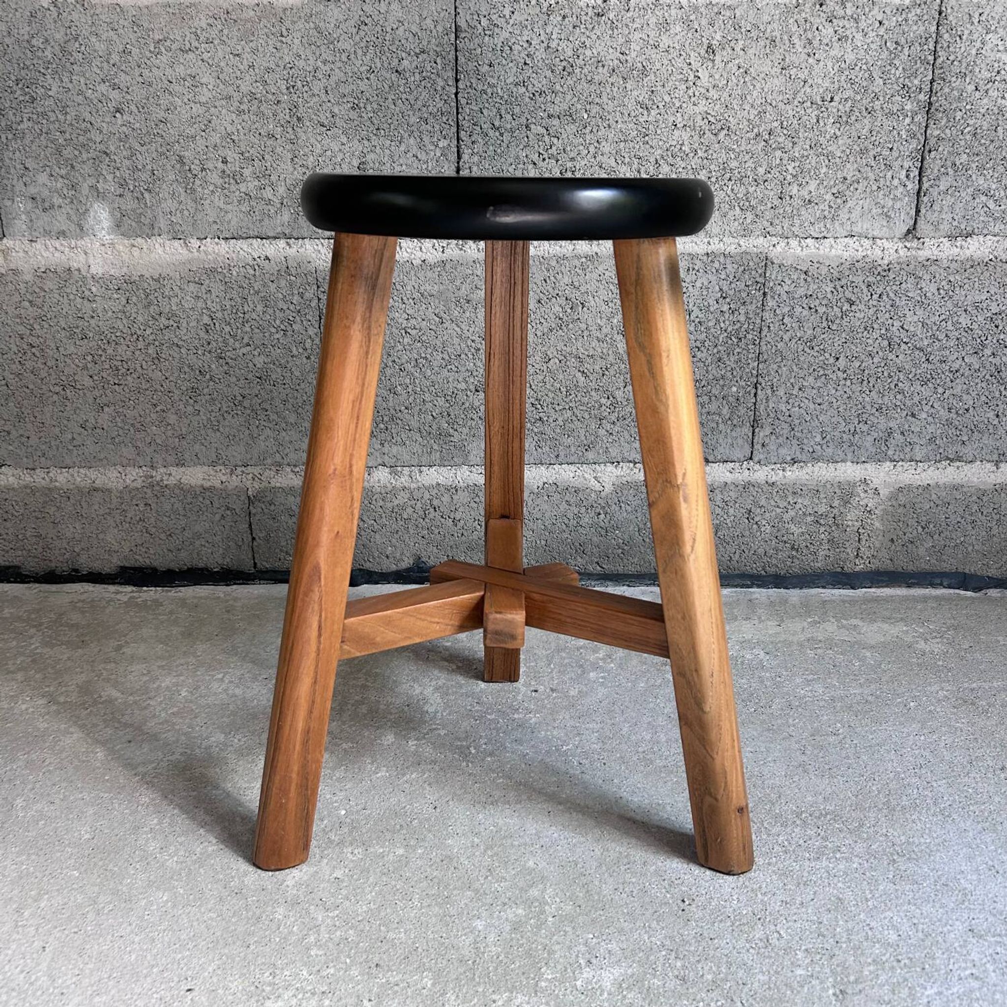 Tabouret tripode AMPM