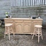 Bar / counter in raw wood