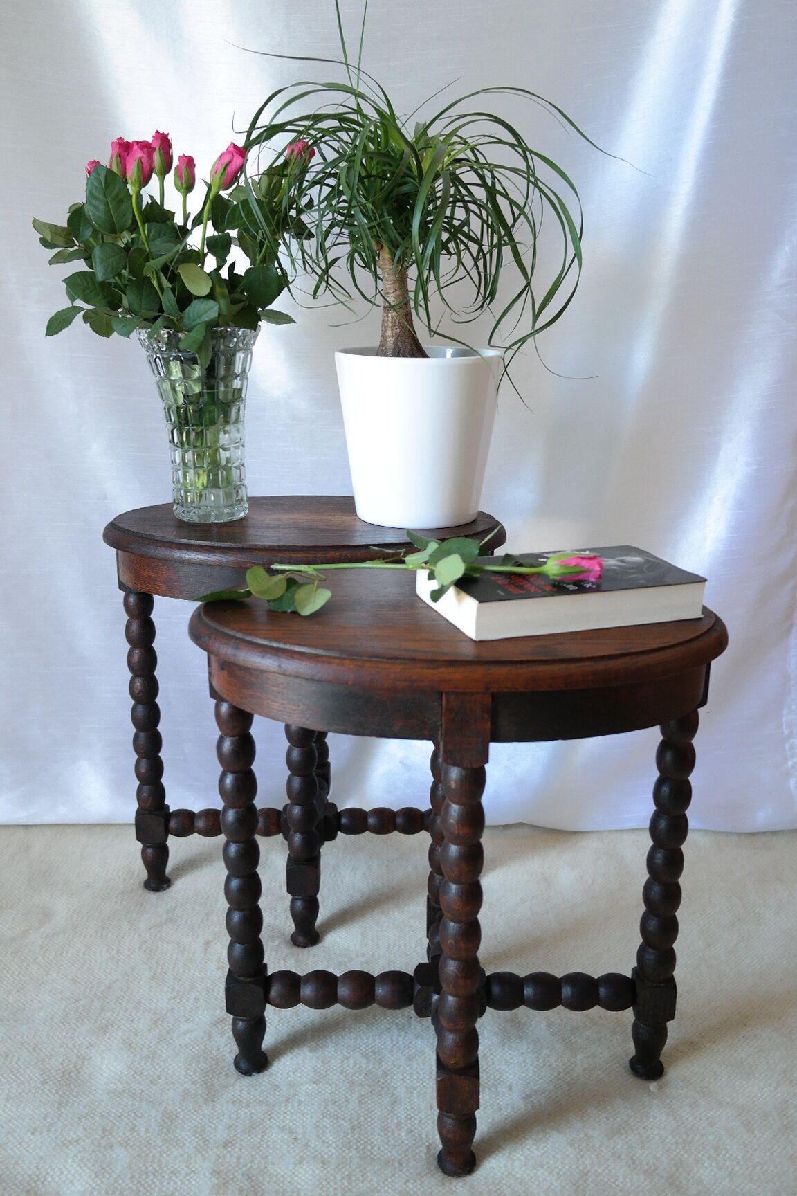 Old pearl oak saddle in Louis XIII style