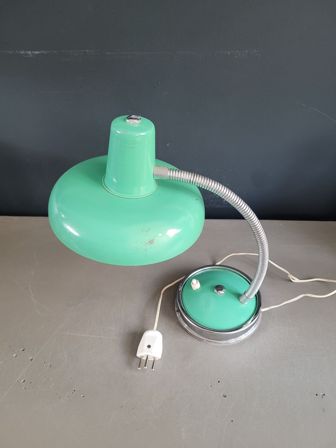 Vintage adjustable desk lamp