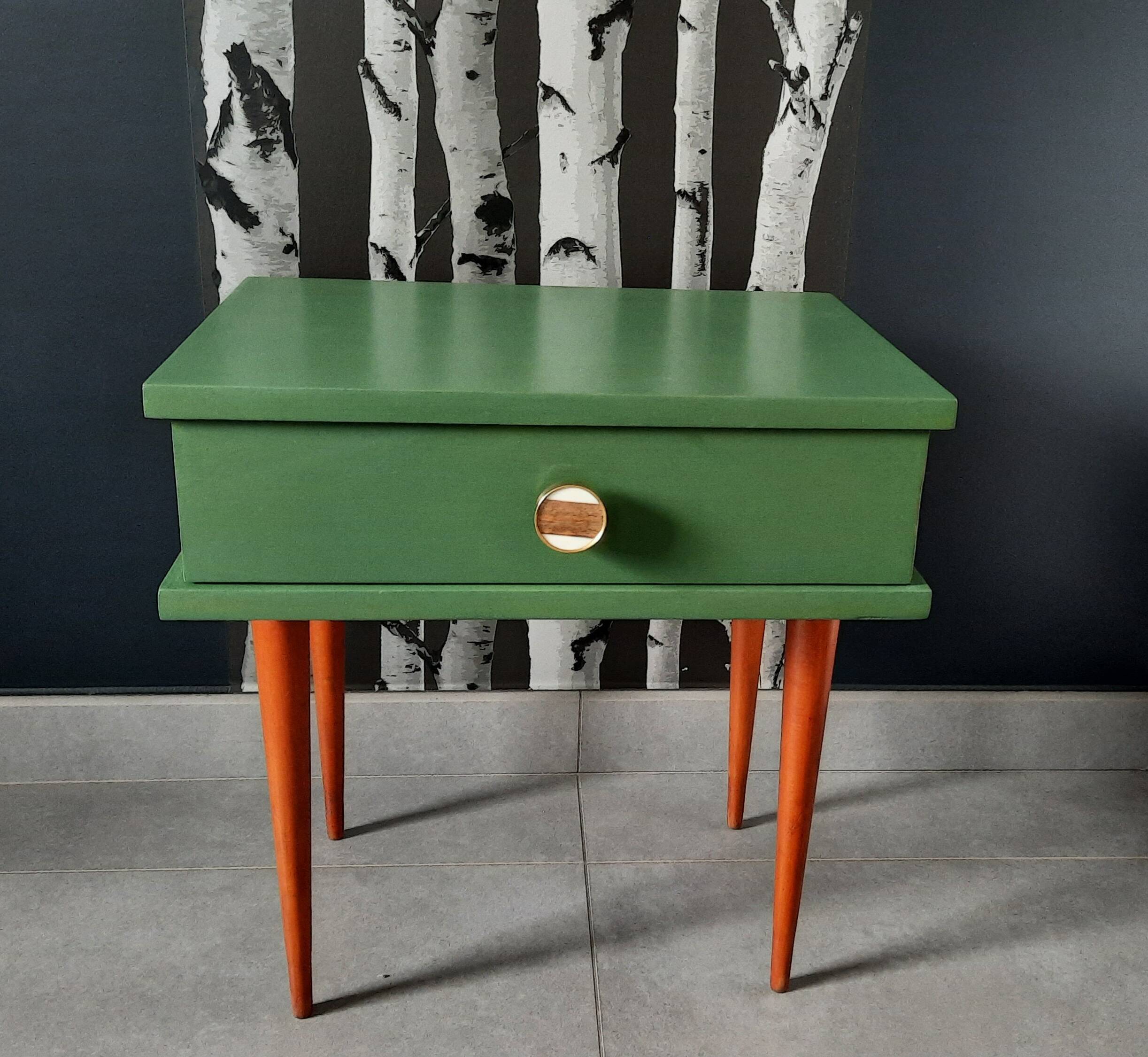 Vintage bedside table with spindle legs