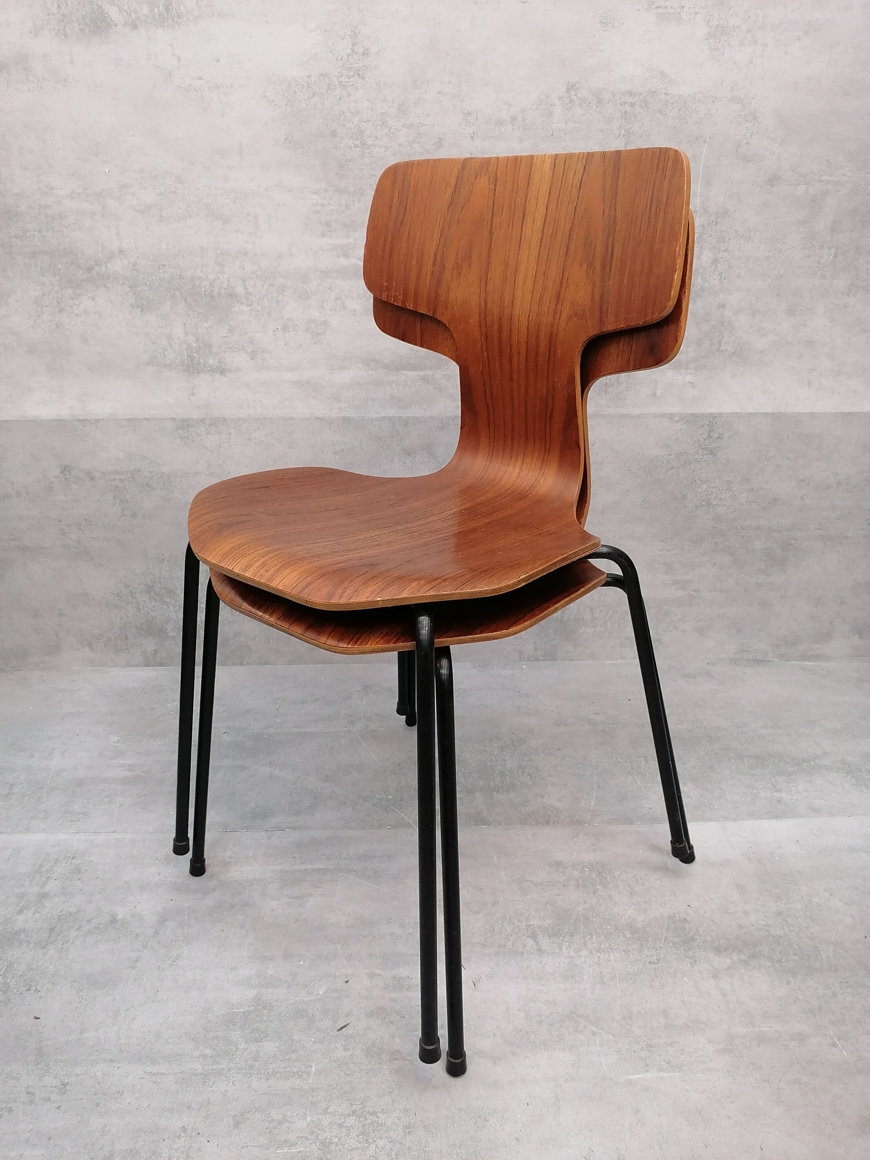 Set of 2 model 3103 Hammer chairs by Arne Jacobsen for Fritz Hansen, Denmark , 1969