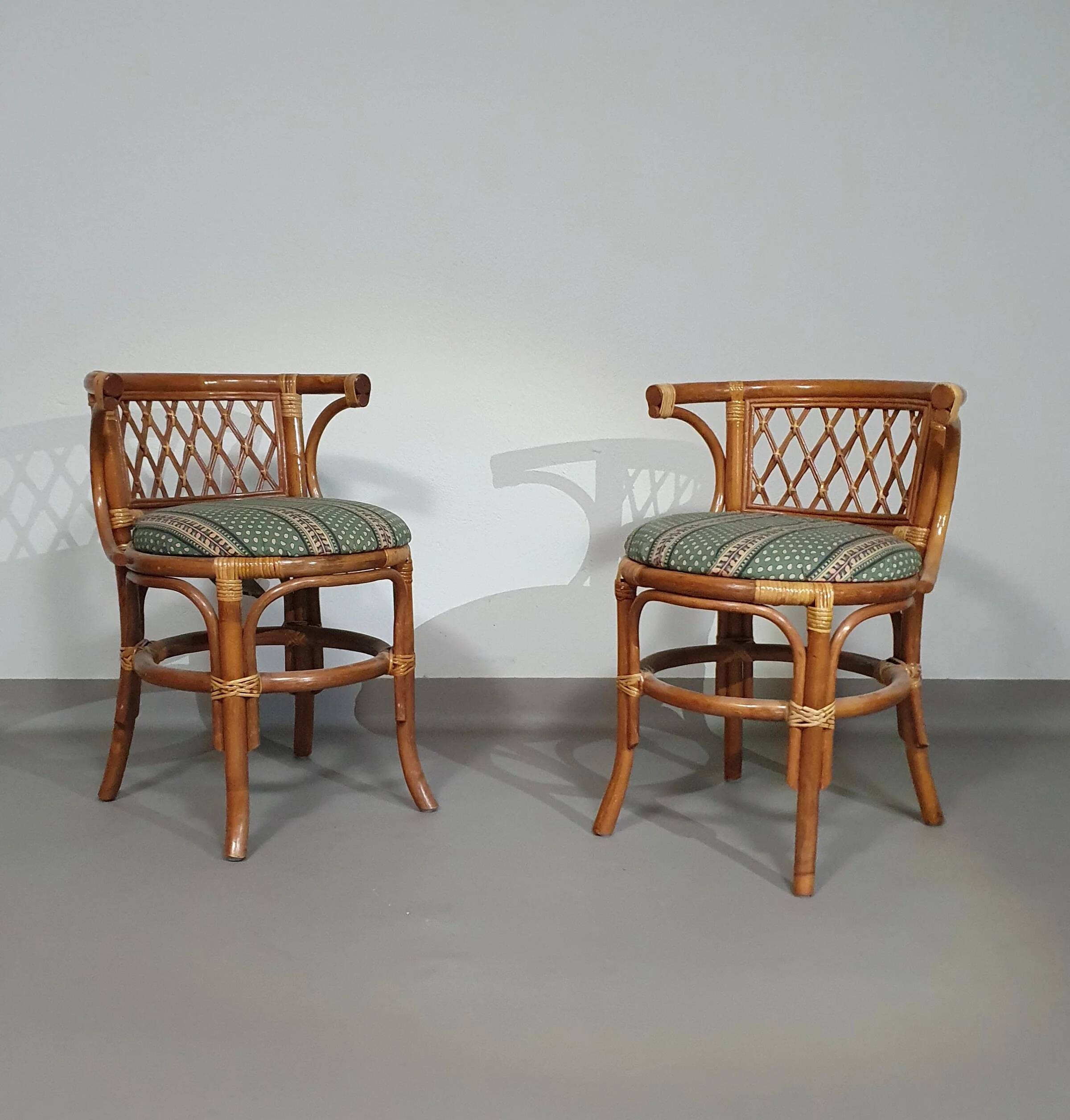 Rattan / bamboo balcony side table / chairs set 1970s