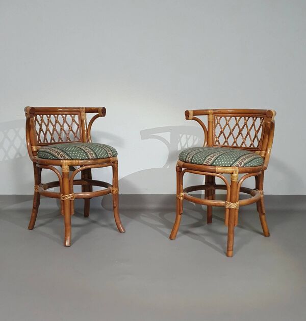 Ensemble table d'appoint et chaises de balcon en rotin et bambou, années 1970