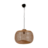 Woven bamboo light fixture