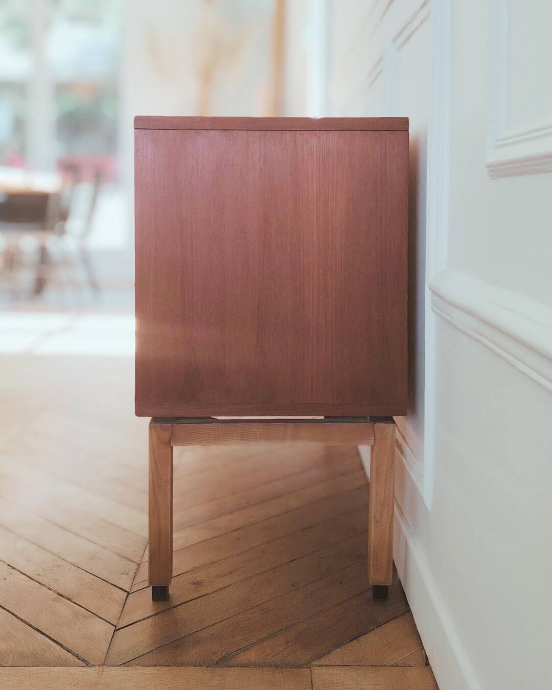 Low buffet / Vintage MDK sideboard renovated in teak, 1960s