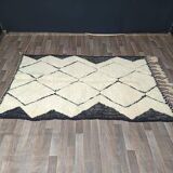 Traditional handmade pure wool Berber rug size 250x250 cm
